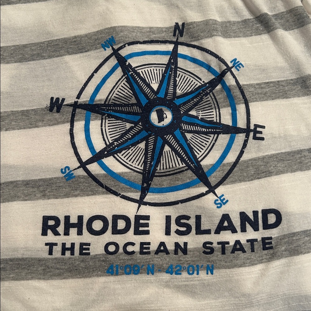 Rhode Island Compass Graphic Tee